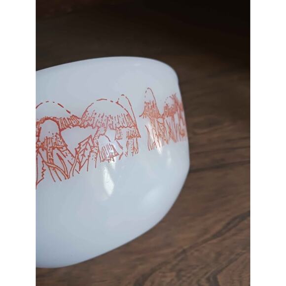 Vintage Anchor Hocking Fire King mushrooms milk glass bowl - Picture 3 of 8